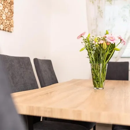 Perfect In Zillertal With Terrace Apartament Uderns